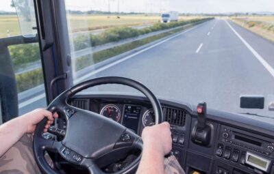 Trucking Jobs: Is it the Right Thing for You