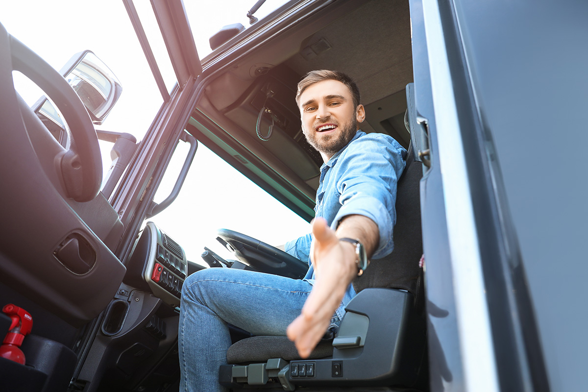 Why A Trucking Job Might Be the Right Choice