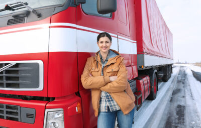 Why We Need More Female Truckers